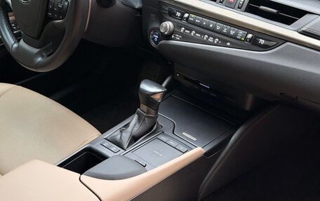 Lexus ES VII, 2020 год, 4 200 000 рублей, 28 фотография
