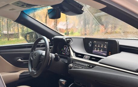 Lexus ES VII, 2020 год, 4 200 000 рублей, 29 фотография