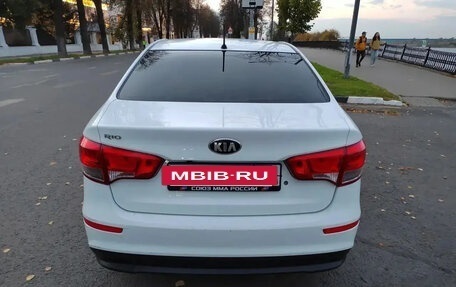 KIA Rio III рестайлинг, 2016 год, 1 140 000 рублей, 5 фотография