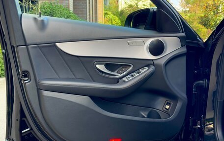 Mercedes-Benz C-Класс, 2019 год, 2 700 000 рублей, 19 фотография
