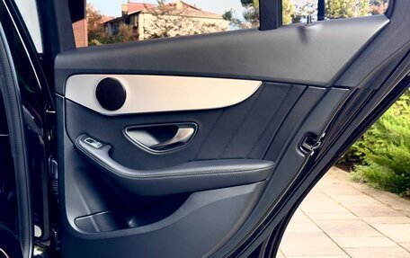 Mercedes-Benz C-Класс, 2019 год, 2 700 000 рублей, 32 фотография
