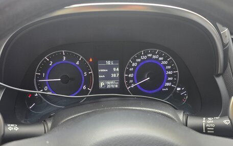 Infiniti QX70, 2015 год, 2 250 000 рублей, 4 фотография