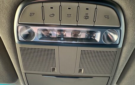 Genesis G90 I рестайлинг, 2016 год, 1 990 000 рублей, 27 фотография