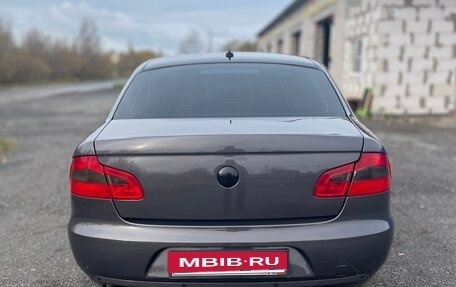 Skoda Superb III рестайлинг, 2010 год, 995 000 рублей, 6 фотография