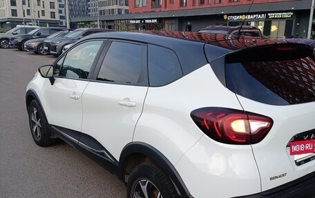Renault Kaptur I рестайлинг, 2017 год, 1 150 000 рублей, 2 фотография