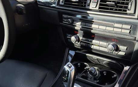 BMW 5 серия, 2011 год, 1 350 000 рублей, 10 фотография