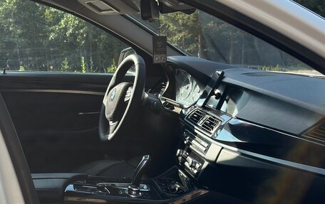 BMW 5 серия, 2011 год, 1 350 000 рублей, 11 фотография
