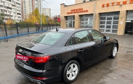 Audi A4, 2019 год, 2 499 999 рублей, 4 фотография