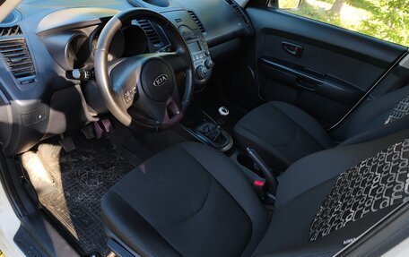 KIA Soul I рестайлинг, 2011 год, 700 000 рублей, 2 фотография
