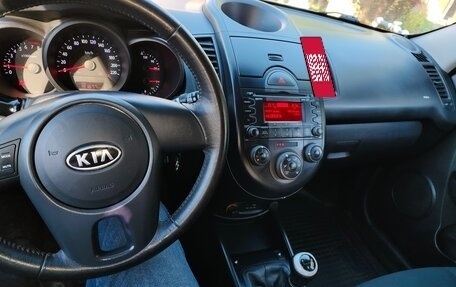 KIA Soul I рестайлинг, 2011 год, 700 000 рублей, 10 фотография