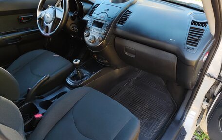 KIA Soul I рестайлинг, 2011 год, 700 000 рублей, 16 фотография