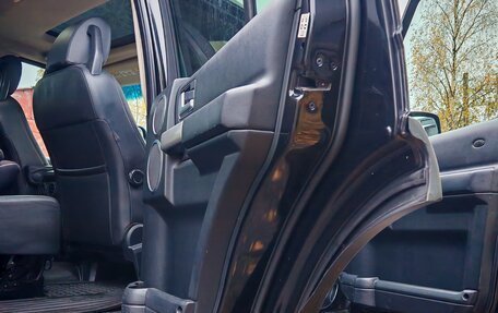 Land Rover Discovery III, 2008 год, 1 560 000 рублей, 12 фотография