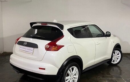 Nissan Juke II, 2011 год, 930 000 рублей, 2 фотография