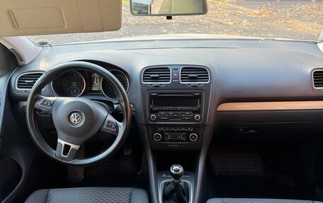 Volkswagen Golf VI, 2012 год, 640 000 рублей, 10 фотография