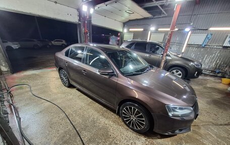 Volkswagen Jetta VI, 2014 год, 1 050 000 рублей, 3 фотография