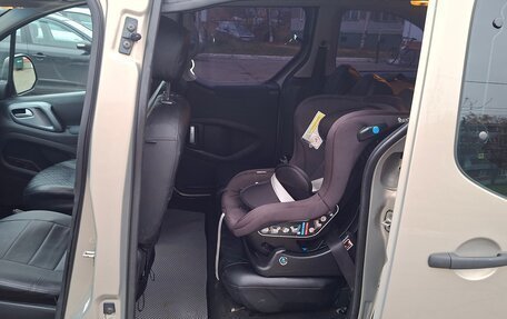 Citroen Berlingo II рестайлинг, 2010 год, 600 000 рублей, 11 фотография