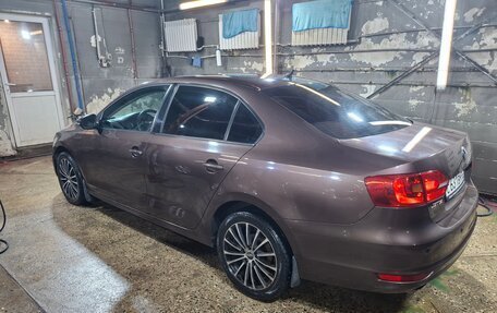 Volkswagen Jetta VI, 2014 год, 1 050 000 рублей, 5 фотография