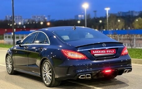 Mercedes-Benz CLS, 2015 год, 2 700 000 рублей, 9 фотография