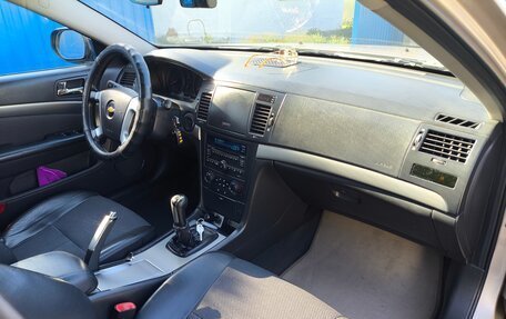 Chevrolet Epica, 2011 год, 700 000 рублей, 2 фотография