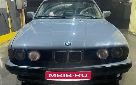 BMW 5 серия, 1990 год, 300 000 рублей, 4 фотография
