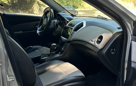 Chevrolet Cruze II, 2013 год, 620 000 рублей, 2 фотография
