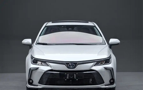 Toyota Corolla, 2023 год, 1 770 000 рублей, 2 фотография