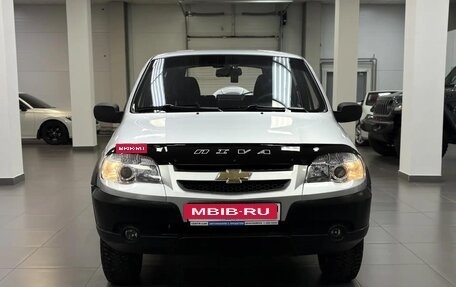 Chevrolet Niva I рестайлинг, 2011 год, 665 000 рублей, 8 фотография