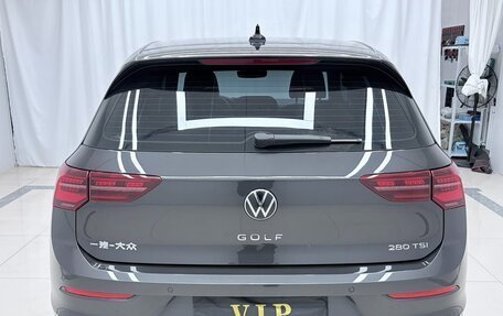 Volkswagen Golf VIII, 2022 год, 2 176 000 рублей, 5 фотография