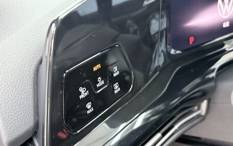 Volkswagen Golf VIII, 2022 год, 2 176 000 рублей, 11 фотография