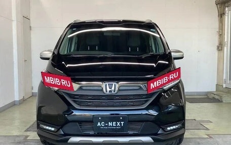 Honda Freed II, 2023 год, 1 200 000 рублей, 1 фотография