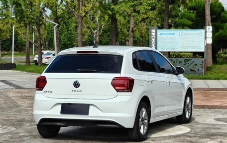 Volkswagen Polo, 2023 год, 1 040 000 рублей, 4 фотография