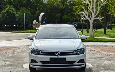 Volkswagen Polo, 2023 год, 1 040 000 рублей, 2 фотография