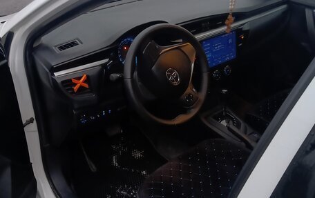 Toyota Corolla, 2013 год, 1 180 000 рублей, 6 фотография