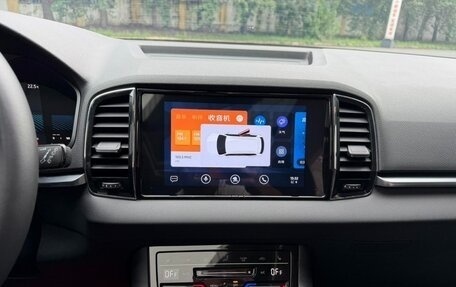 Skoda Karoq I, 2023 год, 2 090 000 рублей, 6 фотография