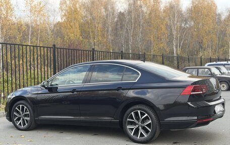 Volkswagen Passat B8 рестайлинг, 2021 год, 2 380 000 рублей, 5 фотография