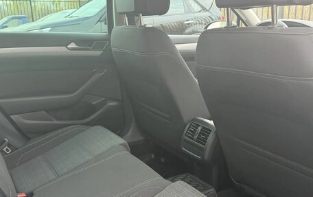 Volkswagen Passat B8 рестайлинг, 2021 год, 2 380 000 рублей, 14 фотография