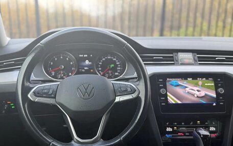 Volkswagen Passat B8 рестайлинг, 2021 год, 2 380 000 рублей, 11 фотография