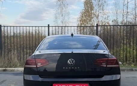 Volkswagen Passat B8 рестайлинг, 2021 год, 2 380 000 рублей, 7 фотография