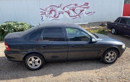 Opel Vectra B рестайлинг, 1997 год, 105 000 рублей, 6 фотография