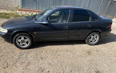 Opel Vectra B рестайлинг, 1997 год, 105 000 рублей, 8 фотография