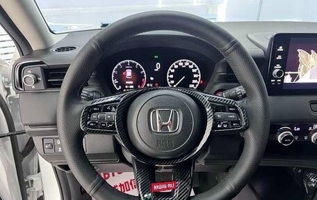 Honda Vezel, 2023 год, 1 830 000 рублей, 8 фотография