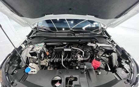 Honda Vezel, 2023 год, 1 830 000 рублей, 19 фотография