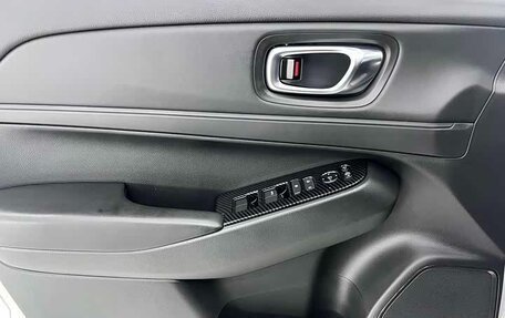 Honda Vezel, 2023 год, 1 830 000 рублей, 17 фотография