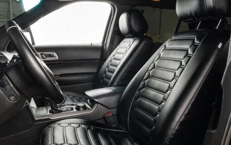 Ford Explorer VI, 2014 год, 4 фотография