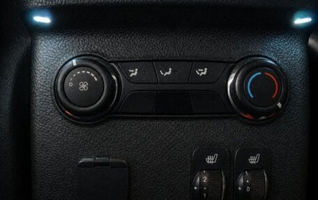 Ford Explorer VI, 2014 год, 14 фотография