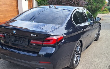 BMW 5 серия, 2023 год, 5 450 000 рублей, 10 фотография