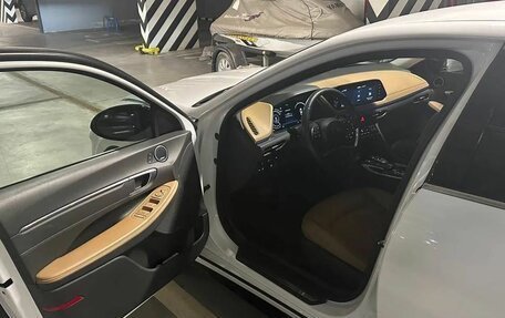 Hyundai Sonata VIII, 2021 год, 2 100 000 рублей, 8 фотография