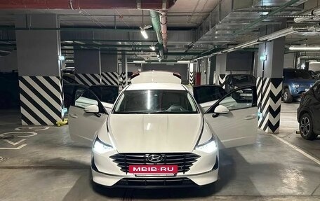 Hyundai Sonata VIII, 2021 год, 2 100 000 рублей, 11 фотография