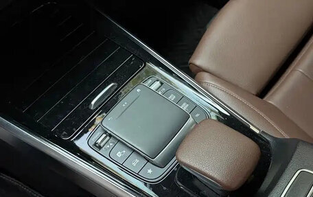 Mercedes-Benz GLB, 2022 год, 2 519 000 рублей, 15 фотография
