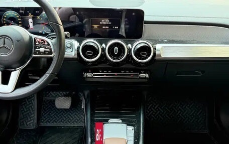 Mercedes-Benz GLB, 2022 год, 2 519 000 рублей, 10 фотография